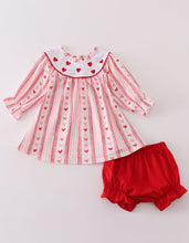 Load image into Gallery viewer, Girls Love Ya Valentines Smocked Girls Set
