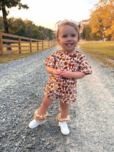 Load image into Gallery viewer, Pumpkin Spice Bows Oversized Set
