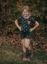 Load image into Gallery viewer, Ranch N Rust Bamboo Short Set
