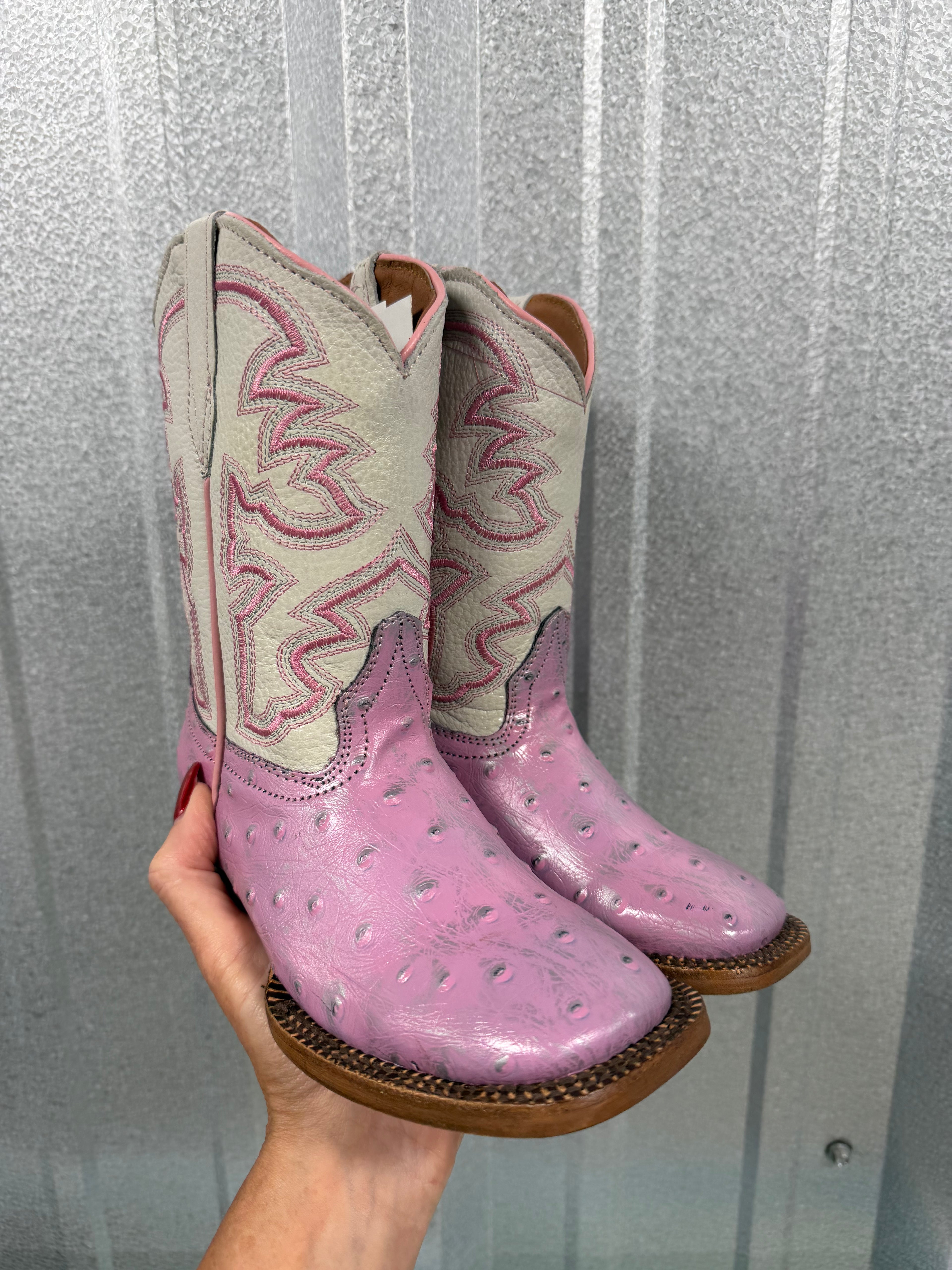 Bubblegum Boots