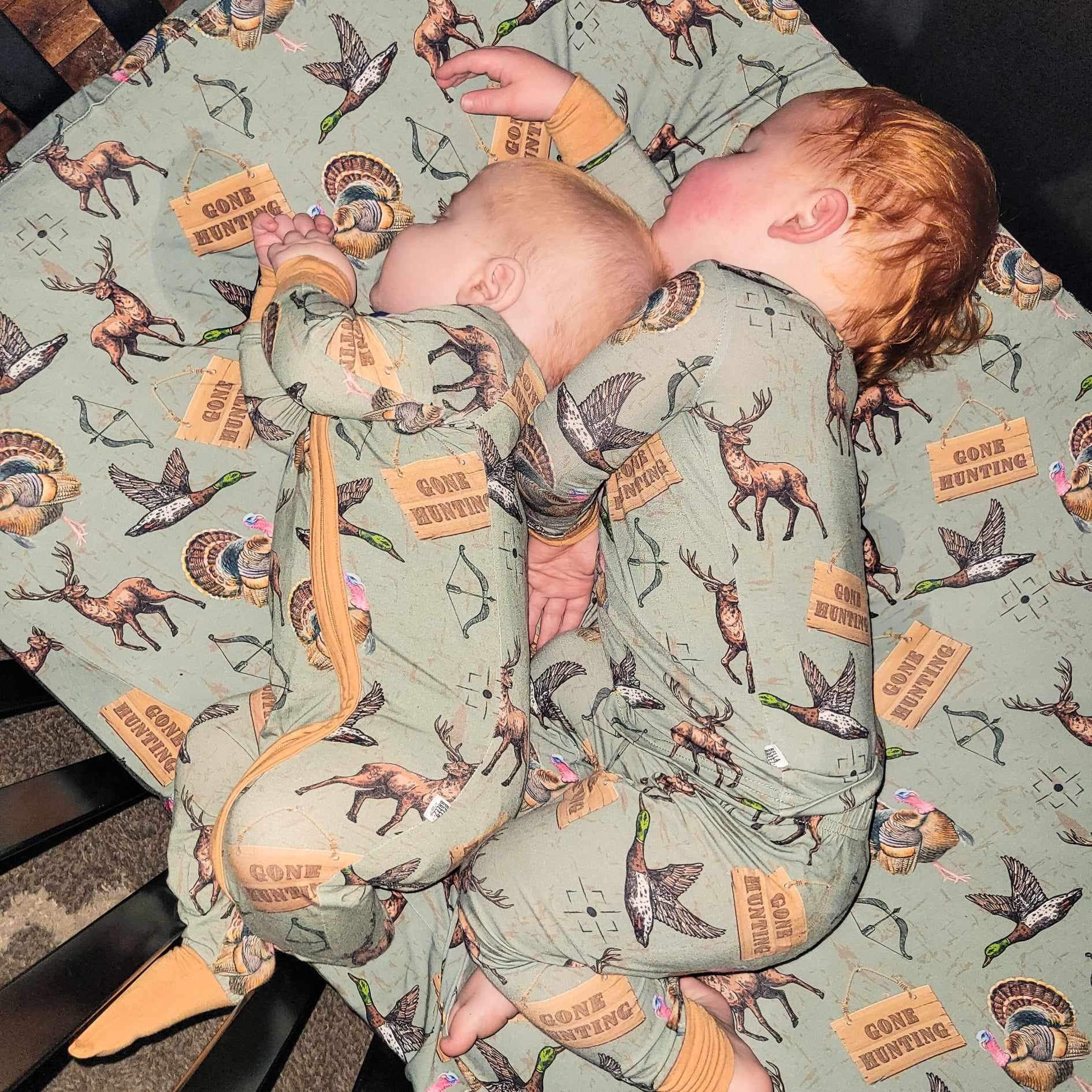 Hunting Bamboo Crib Sheet