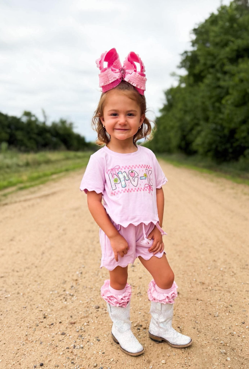 Pre-k thru 5th Scalloped Set (3 color options)