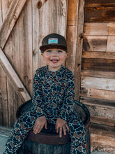 Load image into Gallery viewer, Camo Long Sleeve Set
