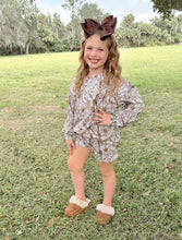 Load image into Gallery viewer, White Timber Set
