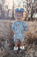 Load image into Gallery viewer, White Timber Set
