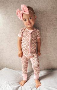 Checkered Mama's Girl Short Sleeve Bamboo Sleeper