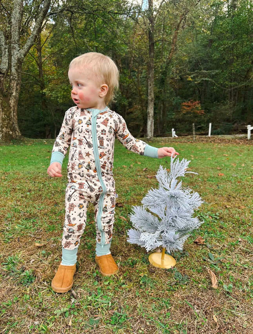12/18 Months Small Town Christmas Bamboo Sleeper (FINAL SALE)