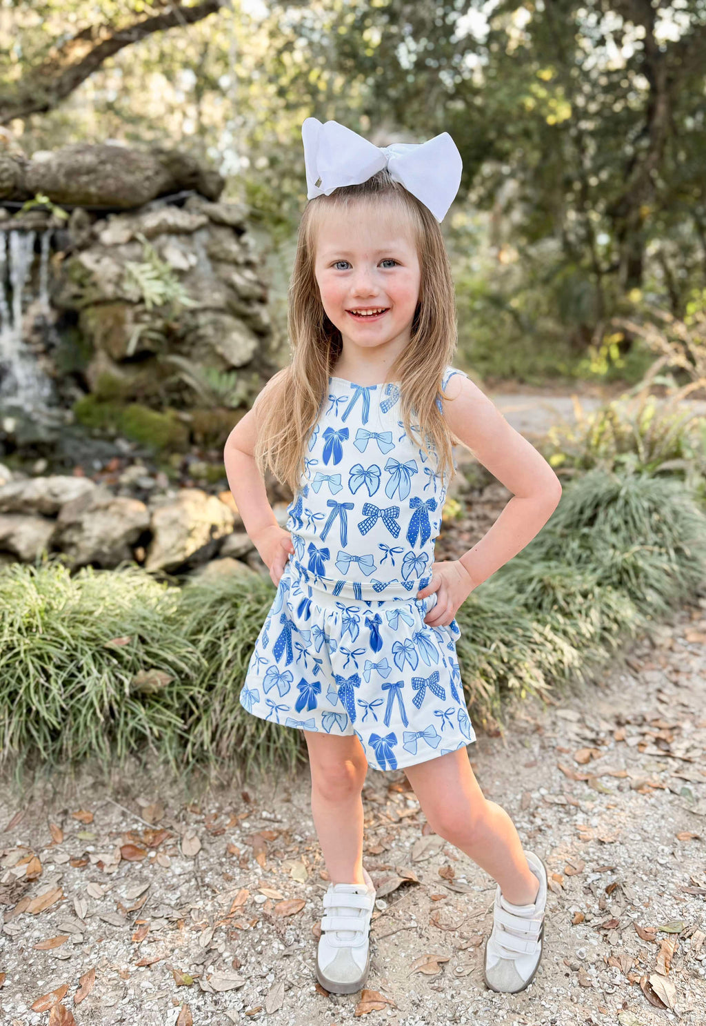 Blue Tide Bows Yoga Short Set