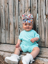 Load image into Gallery viewer, Kids mint green short set
