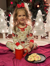 Load image into Gallery viewer, Hot Cocoa &amp; Cookies Bamboo set (FINAL SALE)
